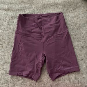 Vintage Plum Lululemon Wunder Train High-Rise Short 6"